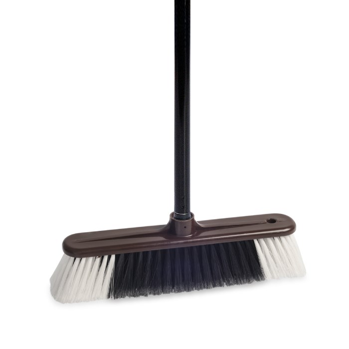 Broom with handle red+brown